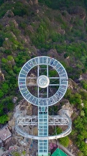 給我一些鋼結(jié)構(gòu)觀光平臺(tái)的案例圖片（國內(nèi)外知名的鋼結(jié)構(gòu)觀光平臺(tái)案例圖片共參考2篇資料） 行業(yè)新聞 第4張