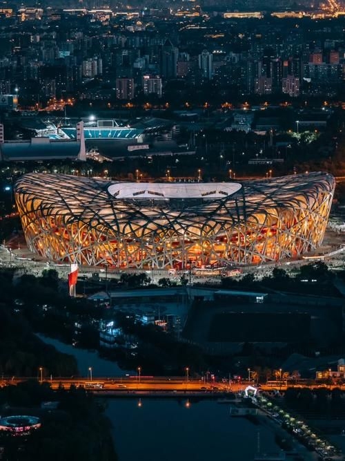 有哪些著名的異形鋼結構案例？（全球范圍內(nèi)最具代表性的異形鋼結構建筑案例詳解） 行業(yè)新聞 第4張