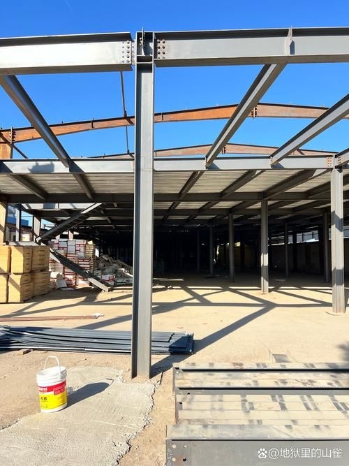 給我一些鋼結(jié)構(gòu)庫房的實例圖片（常熟富倉物流倉庫設(shè)計） 行業(yè)新聞 第15張