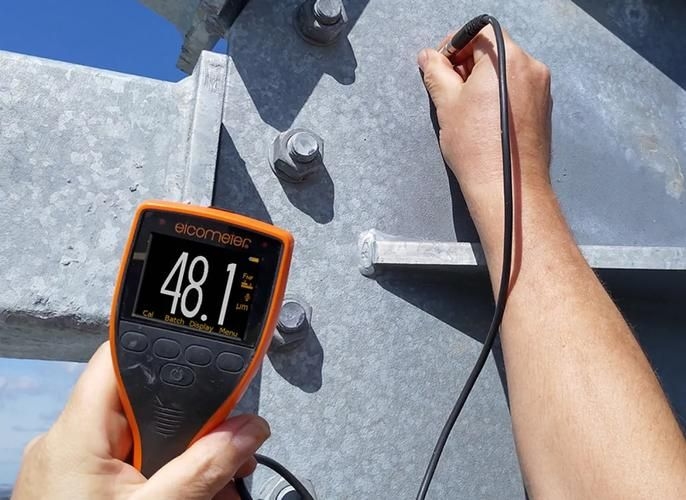 鋼結(jié)構(gòu)雨棚的維護(hù)保養(yǎng)有哪些（鋼結(jié)構(gòu)雨棚的維護(hù)保養(yǎng)有哪些,用戶(hù)要求詳解） 行業(yè)新聞 第2張