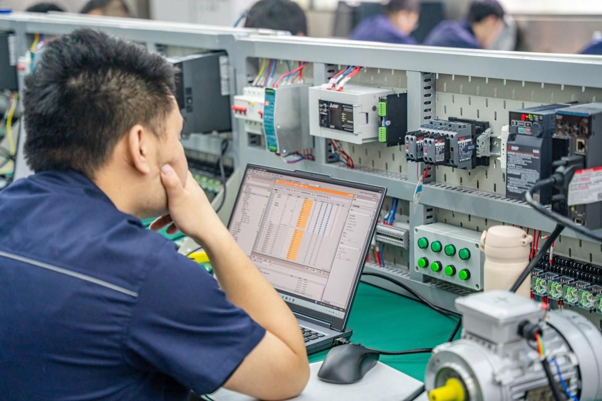 技術(shù)員和詳圖員哪個(gè)更穩(wěn)定（技術(shù)員和詳圖員與詳圖員哪個(gè)更穩(wěn)定性與可信用戶要求） 行業(yè)新聞 第2張