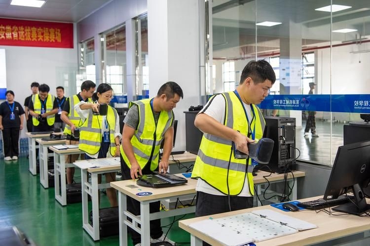 技術(shù)員和詳圖員哪個(gè)更穩(wěn)定（技術(shù)員和詳圖員與詳圖員哪個(gè)更穩(wěn)定性與可信用戶要求） 行業(yè)新聞 第5張