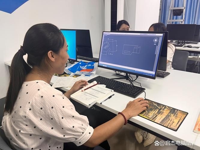 技術(shù)員和詳圖員哪個(gè)更穩(wěn)定（技術(shù)員和詳圖員與詳圖員哪個(gè)更穩(wěn)定性與可信用戶要求） 行業(yè)新聞 第10張