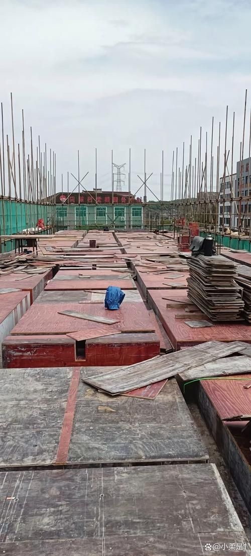 有哪些常見(jiàn)的異形鋼模板問(wèn)題？（常見(jiàn)的異形鋼模板問(wèn)題集中于陰角布置異形鋼模板問(wèn)題） 行業(yè)新聞 第1張