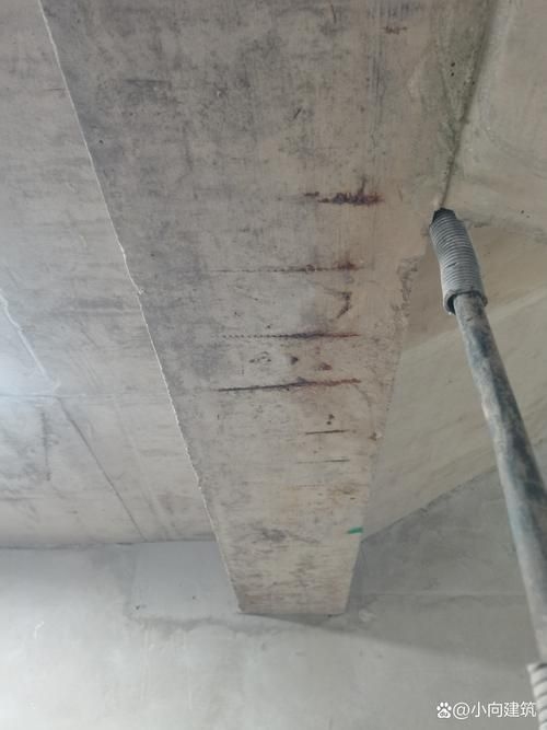 有哪些常見(jiàn)的異形鋼模板問(wèn)題？（常見(jiàn)的異形鋼模板問(wèn)題集中于陰角布置異形鋼模板問(wèn)題） 行業(yè)新聞 第5張