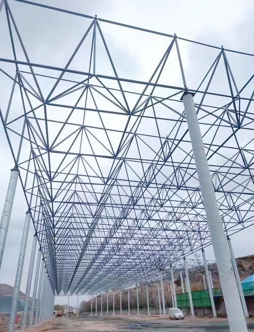 鋁合金網(wǎng)架結(jié)構(gòu)有哪些優(yōu)點(diǎn)（鋁合金網(wǎng)架結(jié)構(gòu)有哪些優(yōu)點(diǎn)用戶要求詳解鋁合金網(wǎng)架結(jié)構(gòu)的優(yōu)點(diǎn)） 行業(yè)新聞 第5張