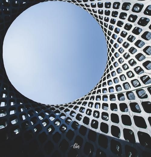 哪里可以找到高清的異形鋼結(jié)構(gòu)圖片？ 行業(yè)新聞 第20張