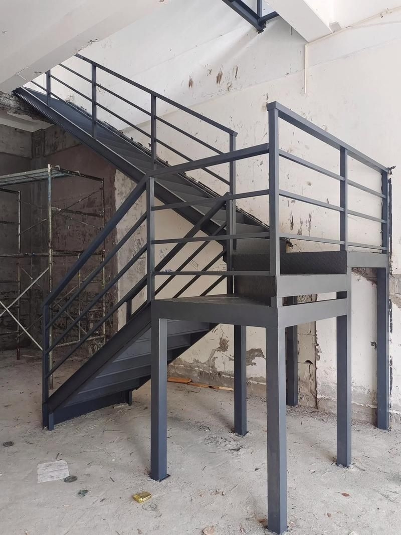 再給我?guī)讖堜摻Y(jié)構(gòu)樓梯的圖片（鋼結(jié)構(gòu)樓梯的選型與設(shè)計(jì)參數(shù)對照表） 行業(yè)新聞 第1張