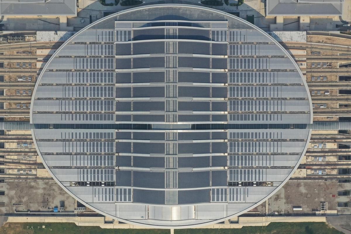 能給出采光頂與金屬屋面的實例嗎（采光頂與金屬屋bipv高鐵站屋面工程實例詳解） 行業(yè)新聞 第4張