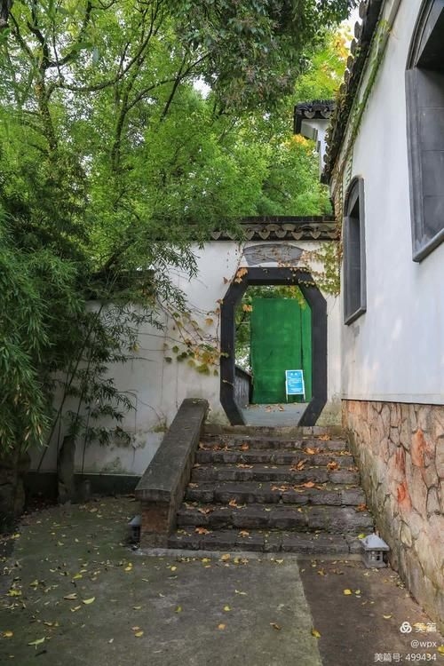 有沒有龔賢紀(jì)念館的航拍視頻？（南京清涼山龔賢紀(jì)念館的航拍視頻資源獲取指南，幫你快速找到素材） 行業(yè)新聞 第3張