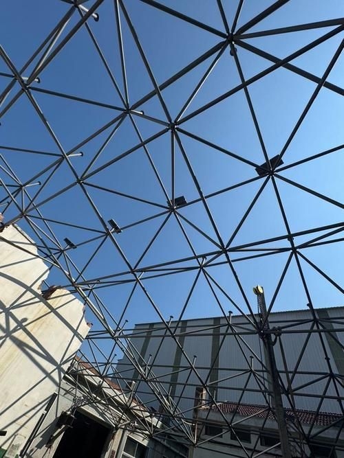 有哪些高質(zhì)量的網(wǎng)架結(jié)構(gòu)圖片？（如何找到高質(zhì)量的網(wǎng)架結(jié)構(gòu)圖片？） 行業(yè)新聞 第7張