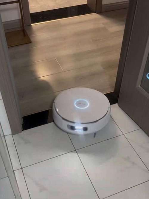 自動(dòng)清掃機(jī)器人哪個(gè)品牌好？（自動(dòng)清掃機(jī)器人哪個(gè)品牌好科沃斯、石頭、云鯨、云鯨、科沃斯） 行業(yè)新聞 第10張